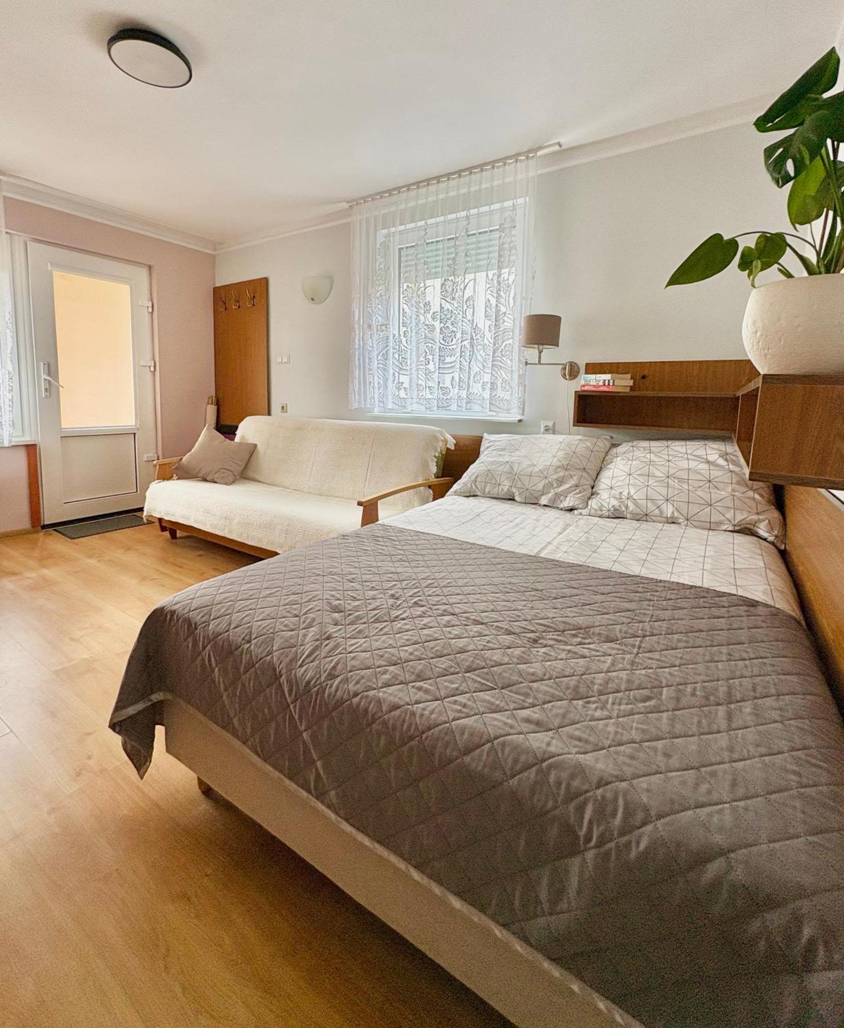 Fonica Bed & Breakfast Leba Ngoại thất bức ảnh