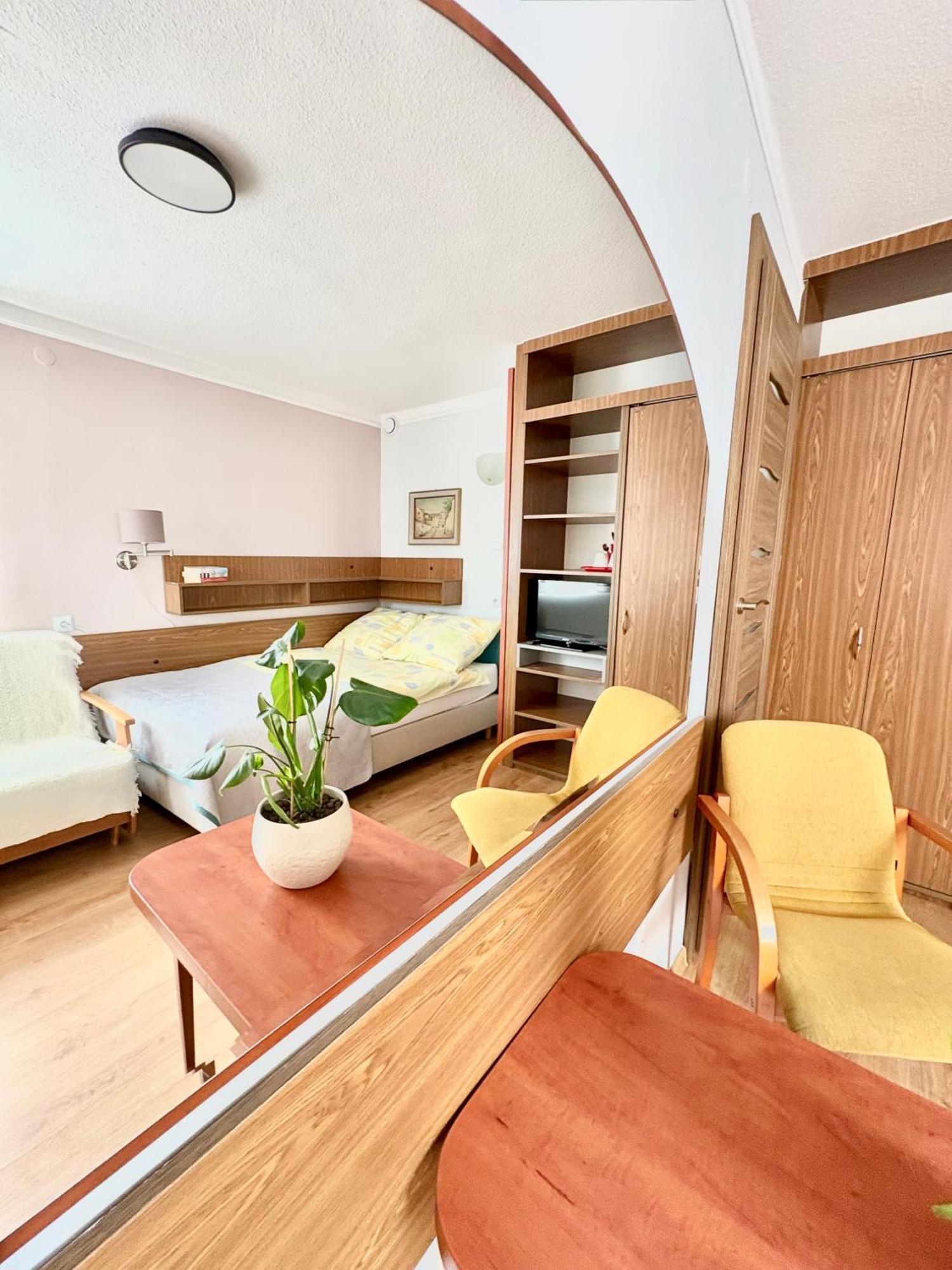 Fonica Bed & Breakfast Leba Ngoại thất bức ảnh