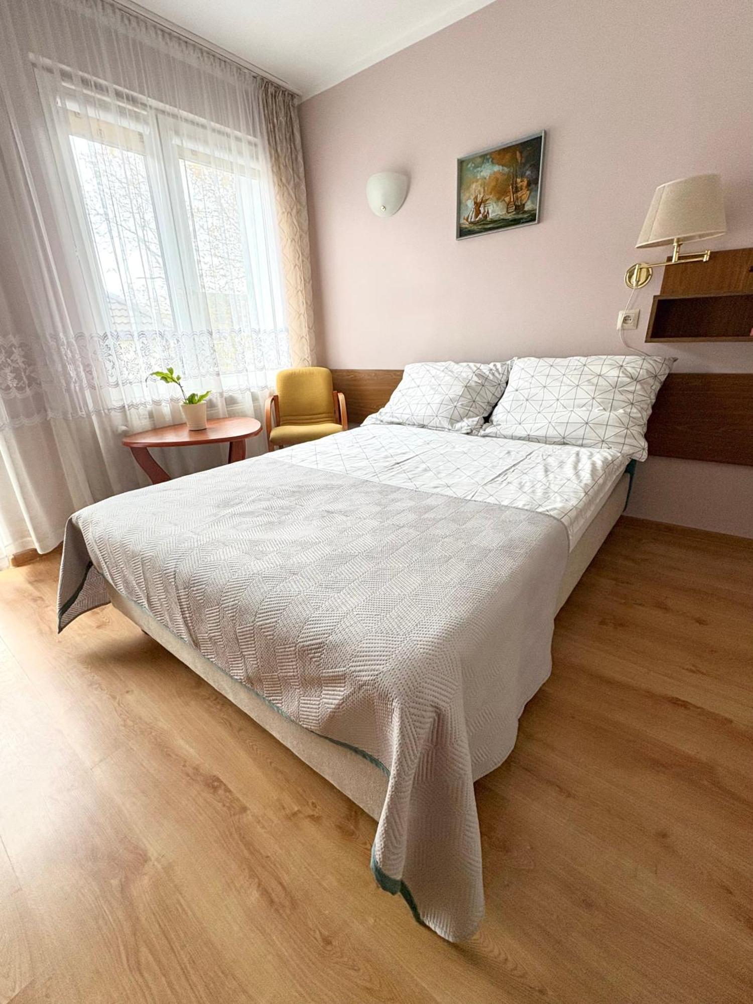 Fonica Bed & Breakfast Leba Ngoại thất bức ảnh